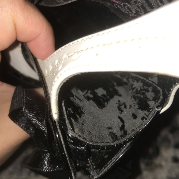 Pleaser heels black and white size 6 never worn - Picture 5 of 5